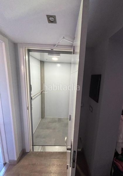 Foto 78f6b463-2a54-4286-a946-ae8a86731a9c. Casa aparellada amb aparcament a Las Rosas Arona