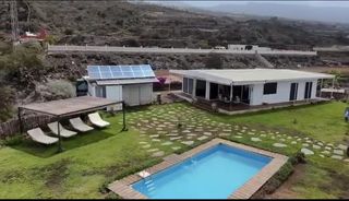 Casa in Guía de Isora Interior. Vivienda prefabricada con piscina