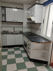Etagenwohnung in Calle madrilas 4. Piso en venta en avenida torreón del alcázar