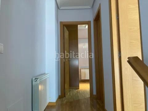 Foto 6ca01bcb-3d05-4044-944d-09614c8975b5. Dúplex a plaza trillo 12 a Larache Ciudad Real