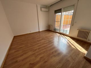 Miete Etagenwohnung  Calle tercia 48. Alquiler de piso en malagon s/n