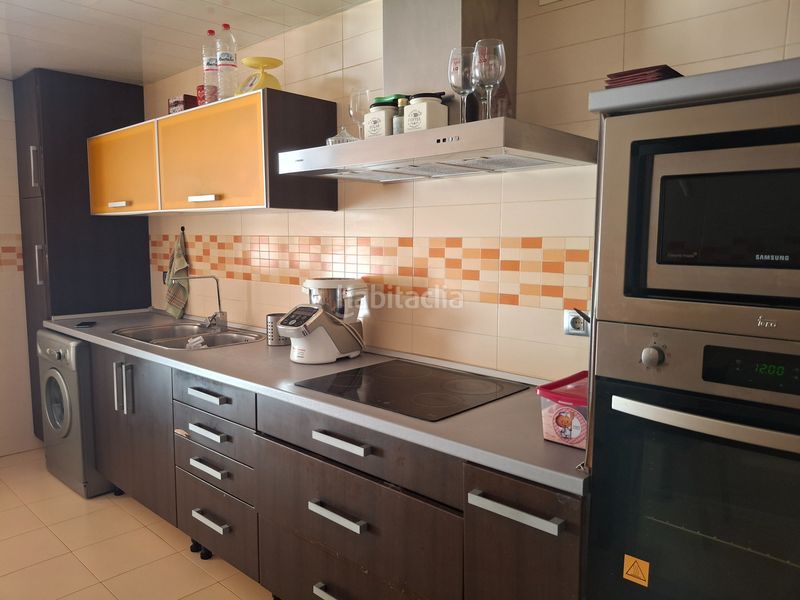 Foto 119ae547-53a9-417d-bc66-ff977e9fd954. Casa adossada amb calefacció aparcament a Larache Ciudad Real