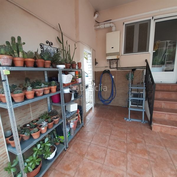 Foto 40628564-bbfa-4bf3-a828-1fa62edf8819. Casa adossada amb calefacció aparcament a Larache Ciudad Real