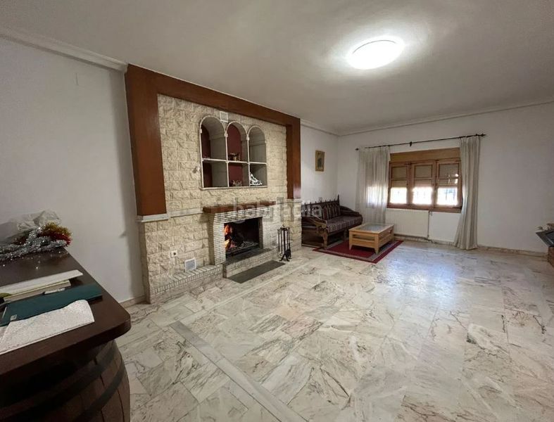 Foto 8d013446-1235-4d36-9e44-1186b72035f2. Casa amb xemeneia calefacció aparcament a Torralba de Calatrava