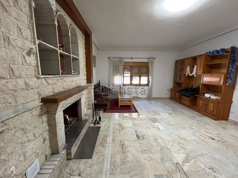 Foto a3b2cb64-bd5b-4505-aca3-4b0d0e9cea7b. Casa amb xemeneia calefacció aparcament a Torralba de Calatrava