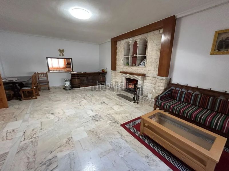 Foto aedd9954-358d-42c0-a4b7-ce2f6ad26269. Casa amb xemeneia calefacció aparcament a Torralba de Calatrava