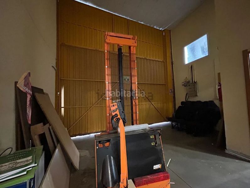 Foto 360413ad-b847-4e32-bd0c-f617e559f16e. Bâtiment à usage industriel avec chauffage dans Miguelturra