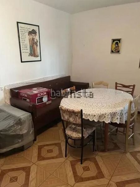 Foto 9c8f8124-1a75-4214-98bb-1d775165a142. Casa amb xemeneia calefacció a Malagón