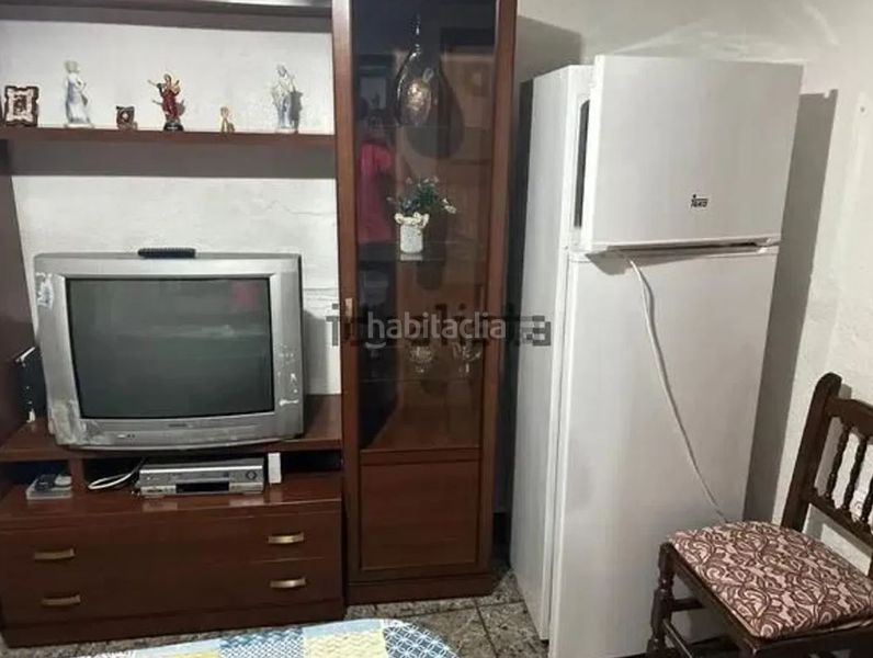 Foto f1aae2ef-e1b2-4fd6-9b76-cdb9825f2f5d. Casa amb xemeneia calefacció a Malagón