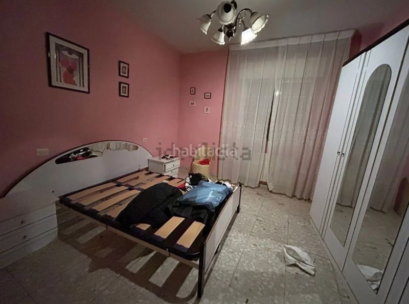 Foto fcb185d6-5a96-458b-a527-39960671681b. Casa amb xemeneia aparcament a Malagón