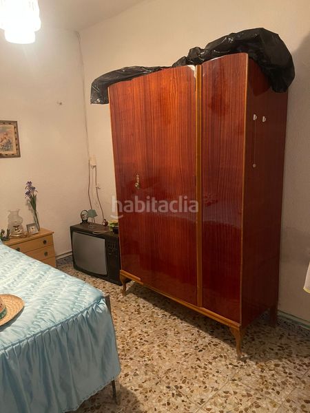 Foto 117f8cf0-fb14-47d1-8da9-5dfc59aff891. Casa amb xemeneia aparcament a Malagón