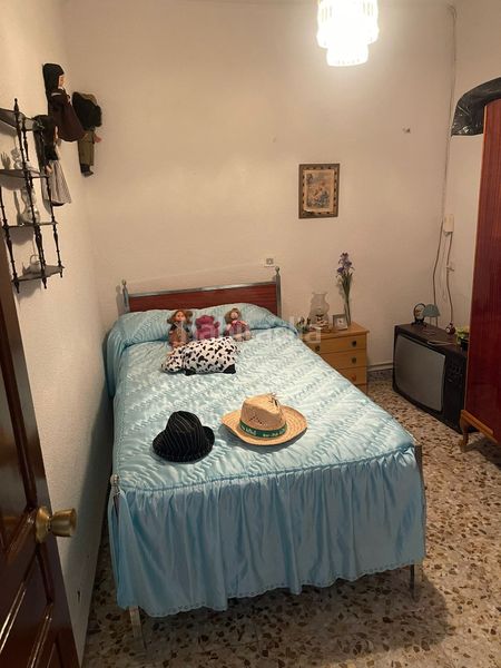 Foto 277057cf-2f56-420d-a98d-029ee4eda34e. Casa amb xemeneia aparcament a Malagón