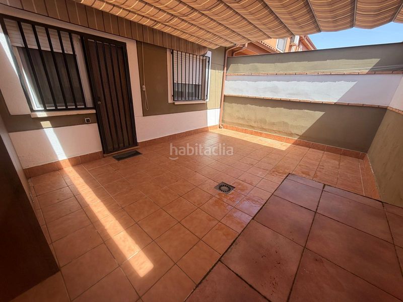 Foto c4ac7139-172b-4453-8068-ac2e42fbc3d4. Casa aparellada amb calefacció a Malagón