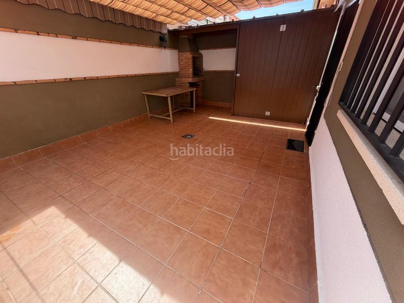Foto f2fab3f1-12d9-4288-89d9-20e670213a35. Casa aparellada amb calefacció a Malagón