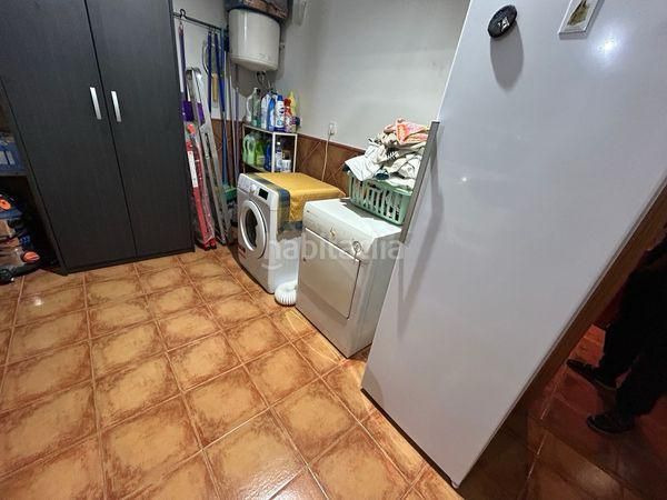 Foto 7f82e763-4653-49da-b039-3db55a13555f. Casa adossada amb calefacció aparcament piscina a Ciudad Real