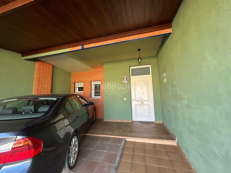 Foto f95fe575-adfa-4cd1-8a17-b2ad7da2a041. Casa adossada amb xemeneia calefacció aparcament a Poblete
