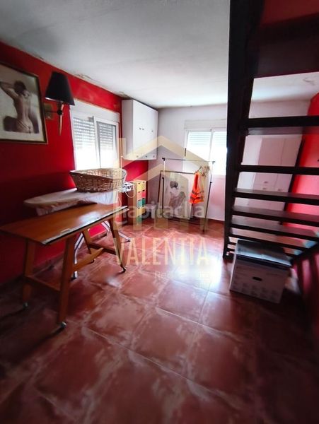 Foto d6d436f8-afc3-4912-bb2e-70095e82ef02. Casa amb calefacció aparcament piscina a Buñol