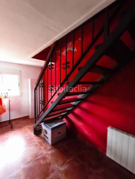 Foto 15c7f761-f3f0-48a5-b1ef-b4d5e7c8292b. Casa a Buñol