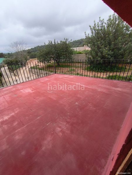 Foto bf4e0137-7040-49b8-bd30-c1f27ea9c4ac. Casa a Buñol