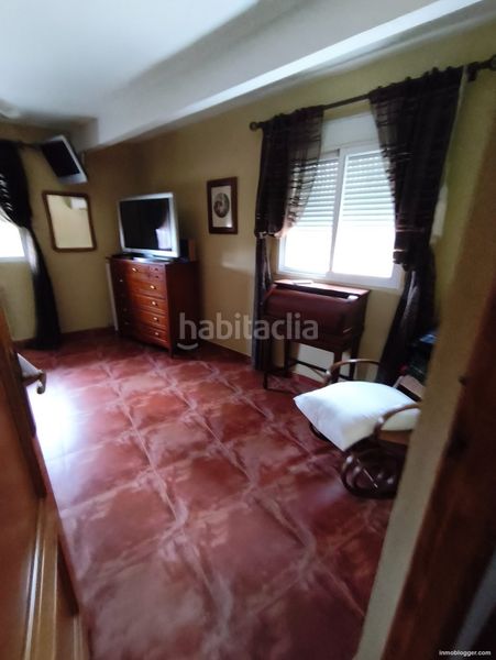 Foto e8ff1057-c38a-4516-9438-20bd2b7f5b7e. Casa a Buñol
