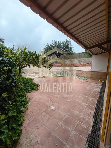 Foto f482cfae-e0cf-4750-b4d7-cb1b70405cb2. Casa a Buñol
