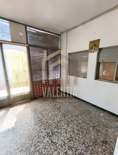 Foto 21c7bd3b-3171-4ea1-b2d4-059f339e5b21. Casa  en venta en Llombai