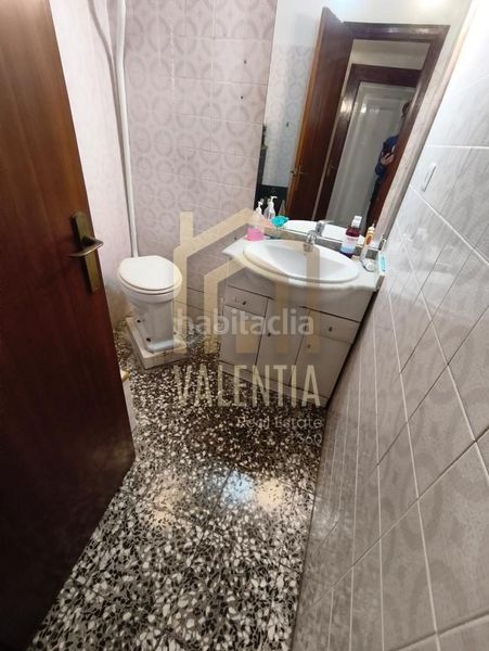 Foto c90f616a-9df3-47a8-a161-3f00ea152730. Casa  en venta en Llombai