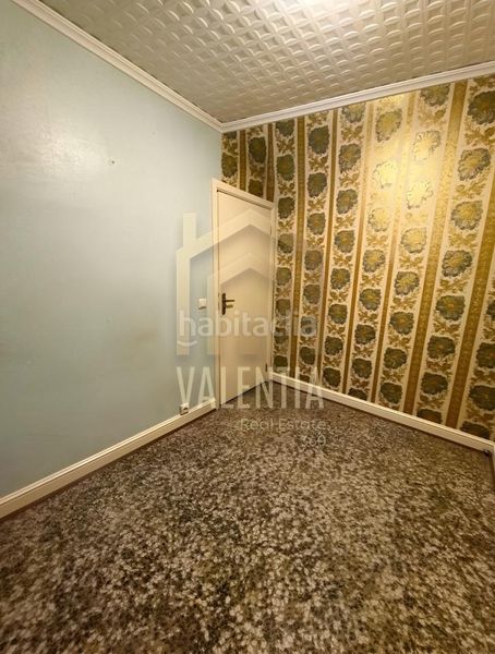 Foto e933951f-c35e-4cef-b8a7-0e12a5f80edc. Casa  en venta en Llombai