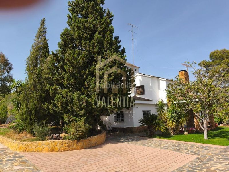 Foto aed77cd4-9f04-4ed3-8850-cb9c639f0782. Pis a Alborache