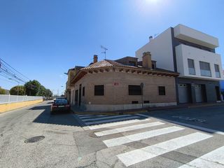 Haus  Calle la fabrica 27. Casa en venta en alginet