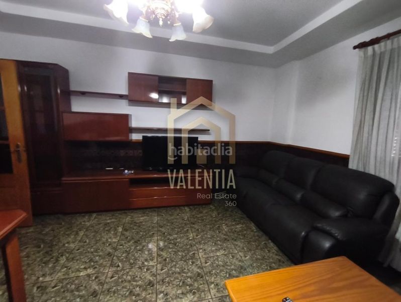 Foto c123f293-9acb-48b7-a0f1-df73d69bbc55. Casa a Alginet