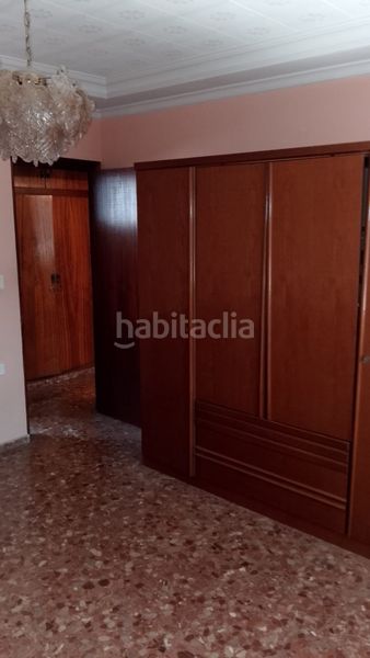 Foto 69b7f714-5b06-408e-916d-42a0693eb295. Pis a Benifaió