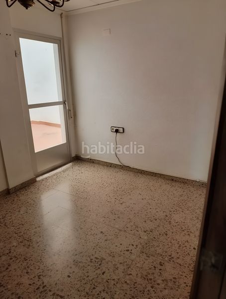 Foto b2f5ed90-e24f-4220-bc61-dd20074d7bf5. Pis a Carcaixent