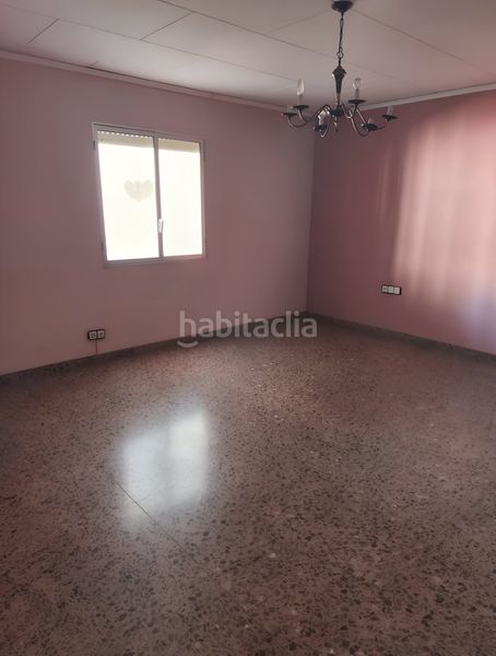 Foto f19ee5f9-28ec-4ce8-b550-54385d0feaac. Pis a Carcaixent