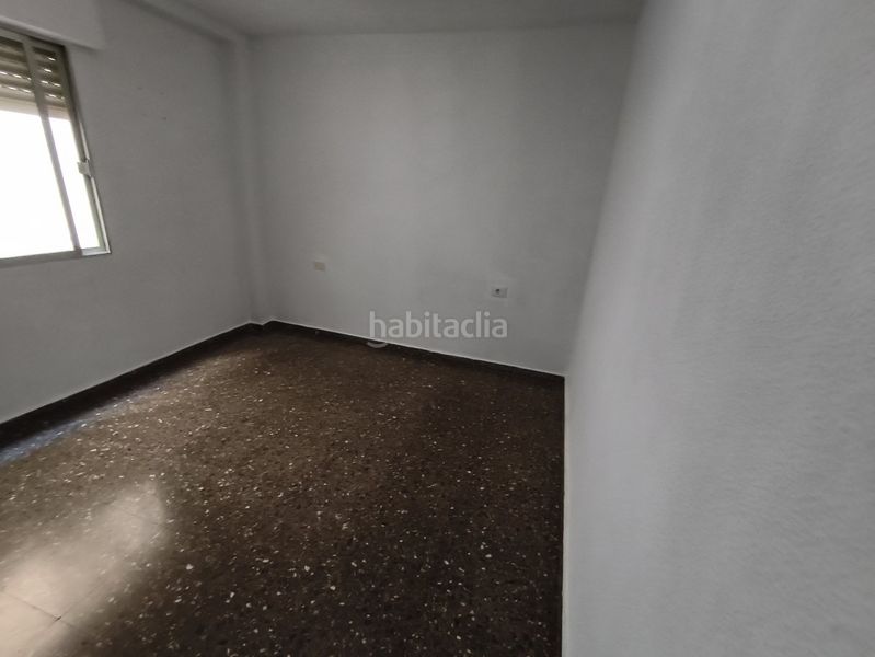 Foto 4ff4e1b7-2ffd-4512-9ee8-deafc28bc7bb. Pis a Alginet