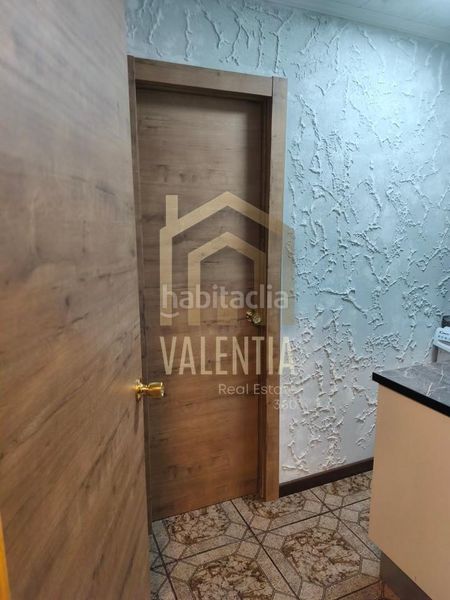 Foto b7f4e3dc-db2a-47bd-953b-397cfb1db410. Pis a El Calvari Valencia
