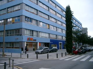 Rent Office space in El Coll