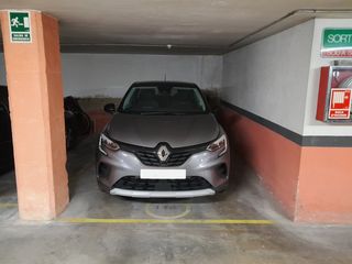 Aparcament cotxe  Carrer de martorell
