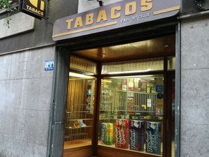 Lloguer Local Comercial a Dreta de l´Eixample. Estanco en el eixample izquierdo.