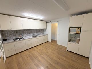 Etagenwohnung in Martorelles. Piso luminoso de 91 m² con balcón y vistas a la serralada de mar