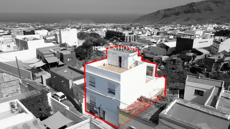 Foto 4b55eb7e-07ca-4b7f-9eae-6a91bfd43a41. Casa adossada amb aparcament a Centro Güímar