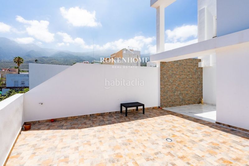 Foto d7b631ce-ea7e-43e8-94b7-a2013284f1f6. Casa adossada amb aparcament a Centro Güímar