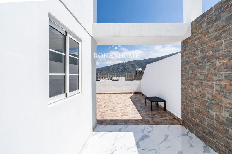 Foto edd49fd7-1f34-490e-93cb-3e1d398de864. Casa adossada amb aparcament a Centro Güímar