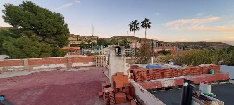 Foto 7079d0bb-6541-48c6-9805-f92871d8ac56. Xalet amb aparcament piscina a Busot