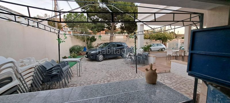 Foto b99363a7-f849-4668-aecf-354e083d122d. Xalet amb aparcament piscina a Busot
