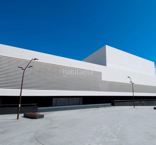 Foto ba67ccba-4a74-4816-98c1-c33b0d79ced1. Edifici a Carolinas Bajas Alicante