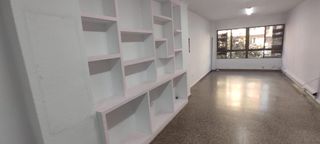 Miete Büro  Calle gongora. Local oficina !!!! entresuelo con ascensor en carolinas altas