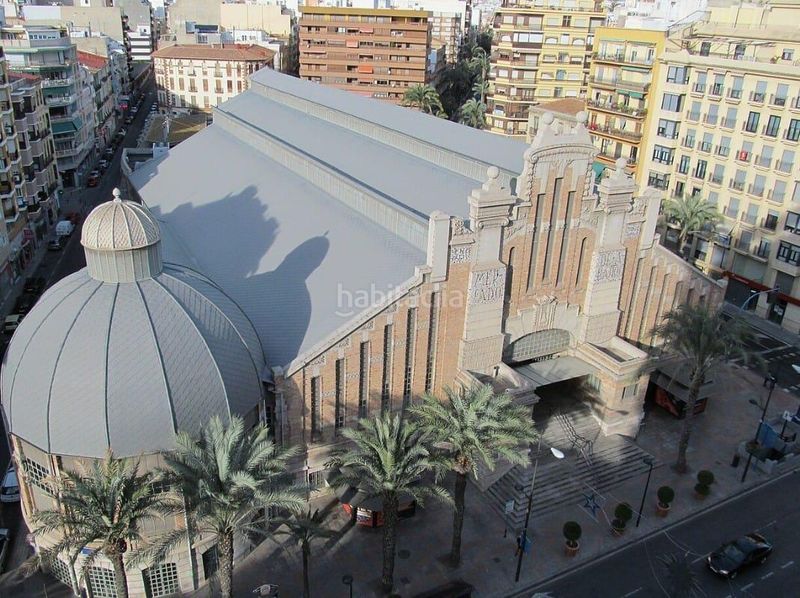 Foto 9277b2df-bcb8-4df0-aa16-dbe135e26686. Edificio in Carolinas Bajas Alicante