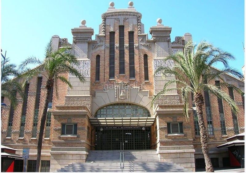 Foto b4ab60e4-67df-4209-b5bb-abfc6ccb4813. Edificio in Carolinas Bajas Alicante