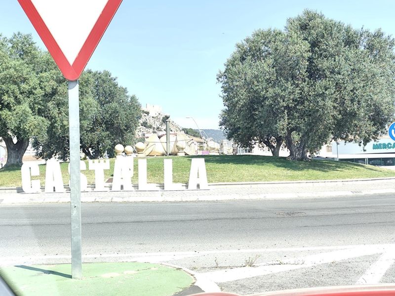 Foto e843a252-3ca9-4585-a8ec-0d67774e5ad8. Casa a Castalla